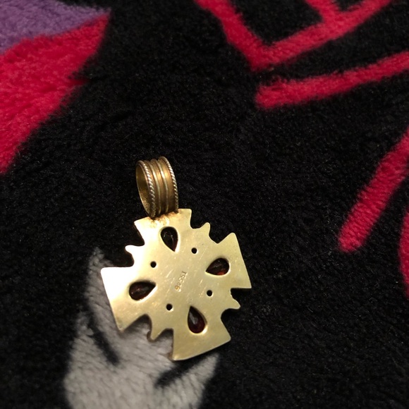 Vintage Garnet and Pearl gold plated silver cross. Stamped 925 silver. Stunning - Picture 2 of 5